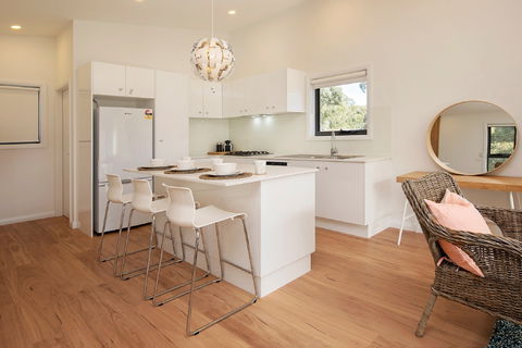 Grasmere Chalet - Accommodation Sydney 2