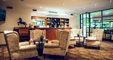Holiday Inn Warwick Farm - Sydney 4u 2