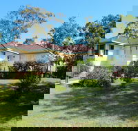 Horseshoe House - Sydney 4u