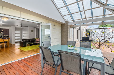 Limestone Coast Apartments - Sydney 4u 0