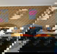 Motel Views Yackandandah - Accommodation Sydney