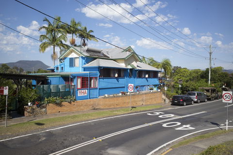 Murwillumbah  YHA Mount Warning - Sydney 4u 1