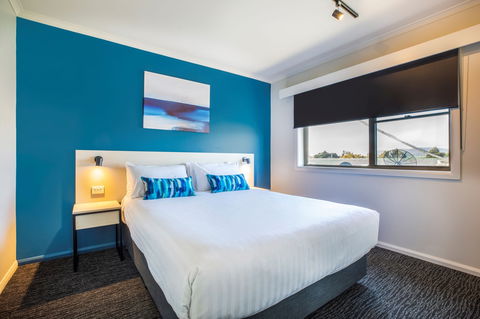 Nightcap At Riverside Hotel Motel - Sydney 4u 0