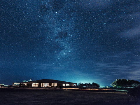 Stargazers Luxury Cottage - Accommodation Sydney 1