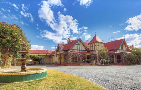 The Lodge Outback Motel - Accommodation Sydney 0