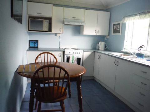 The Little White House - Accommodation Sydney 1