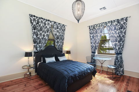 Wellington Courthouse. - Accommodation Sydney 1
