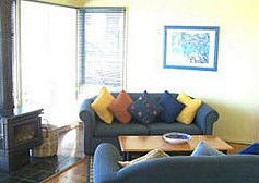 Burnt Creek Cottages - Sydney 4u 1