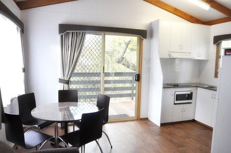 High Country Holiday Park - Sydney 4u 1