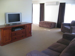 A Line Holiday Village - Sydney 4u 5