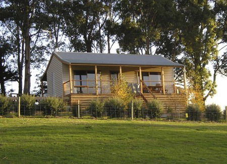 Birchwood Retreat Country Cottages - Sydney 4u 1