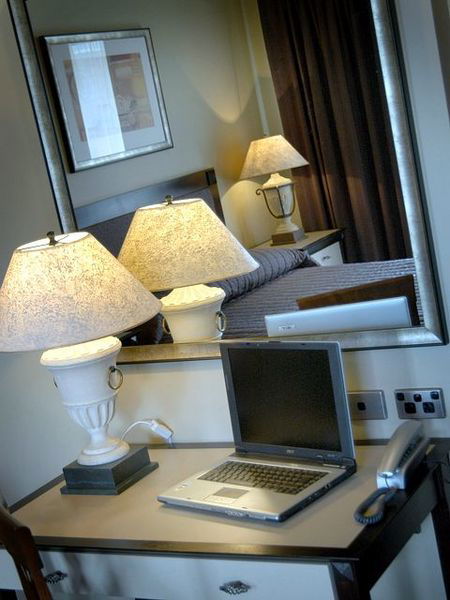 Comfort Inn On Raglan - Sydney 4u 3