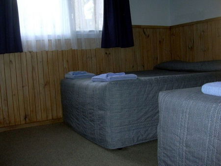 Auto Lodge Motor Inn - Sydney 4u 1