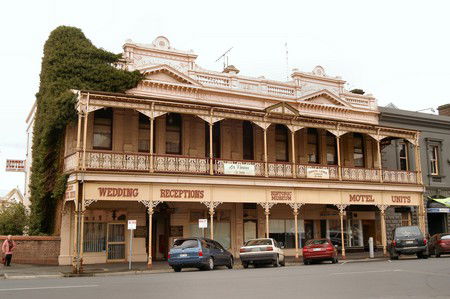 Reids Guest House - Sydney 4u 5