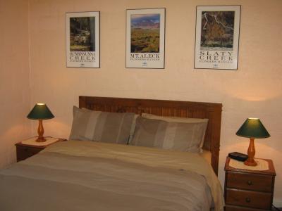 Lakes Entrance Holiday Units - Sydney 4u 1