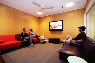 The Island Accommodation - Accommodation Sydney 5