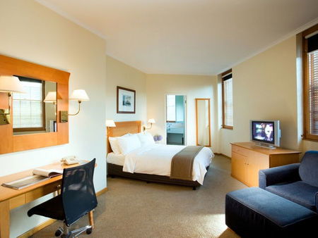 Holiday Inn Old Sydney - Accommodation Sydney 0