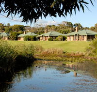 Apollo Bay Colonial Cottages - Sydney 4u