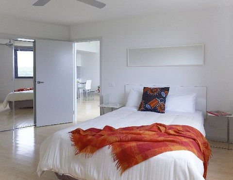 Inlet Beach Apartments - Accommodation Sydney 5