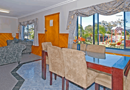 Homelea Accommodation Apartments - Accommodation Sydney 4