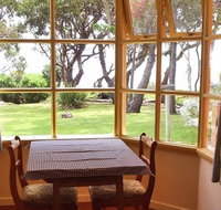 Anchlia Waterfront Cottage - Accommodation Sydney