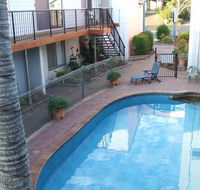 Bargara Beachfront Holiday Apartments - Sydney 4u