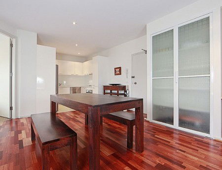Accommodate Canberra - Sydney 4u 1
