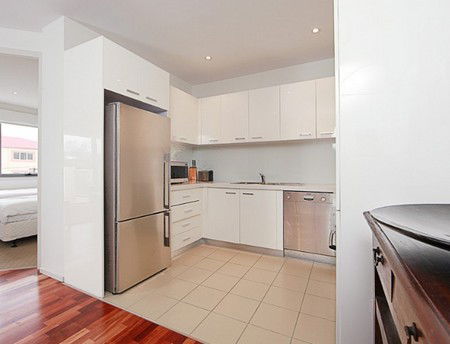 Accommodate Canberra - Sydney 4u 2