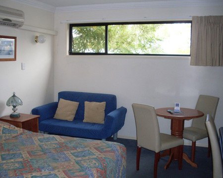 Waterford Motor Inn - Accommodation Sydney 1