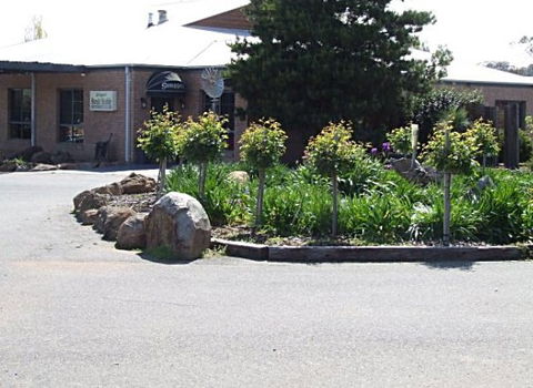 Swaggers Motor Inn, Yass - Sydney 4u 4