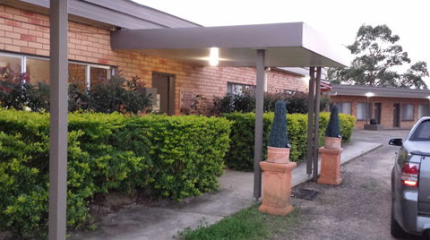 AA Hilldrop Motor Inn - Accommodation Sydney 1