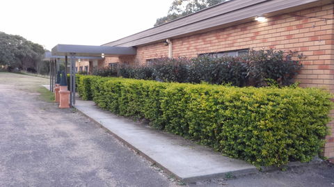 AA Hilldrop Motor Inn - Accommodation Sydney 4
