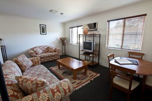 Key Lodge Motel - Accommodation Sydney 2