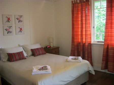 Blooms Cottage - Sydney 4u 2