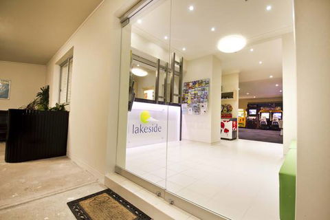 Lakeside Resort Forster - Sydney 4u 4