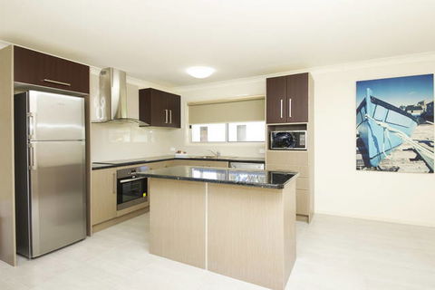 Lakeside Resort Forster - Sydney 4u 8