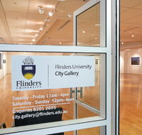 Flinders University City Gallery - Sydney 4u