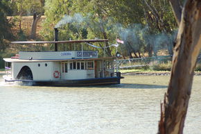 Emmylou Paddle Steamer - Sydney 4u 3
