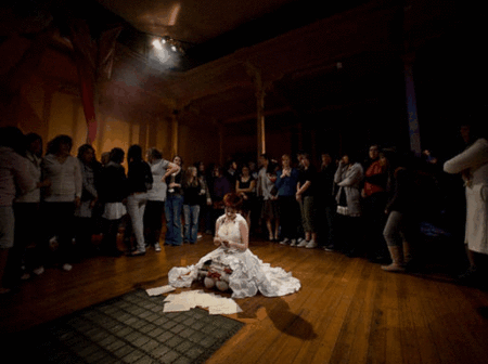Zen Zen Zo Physical Theatre - Accommodation Sydney 2