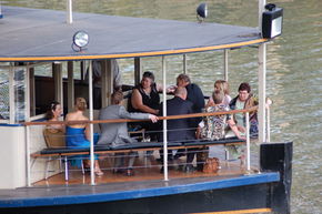 Emmylou Paddle Steamer - Sydney 4u 4