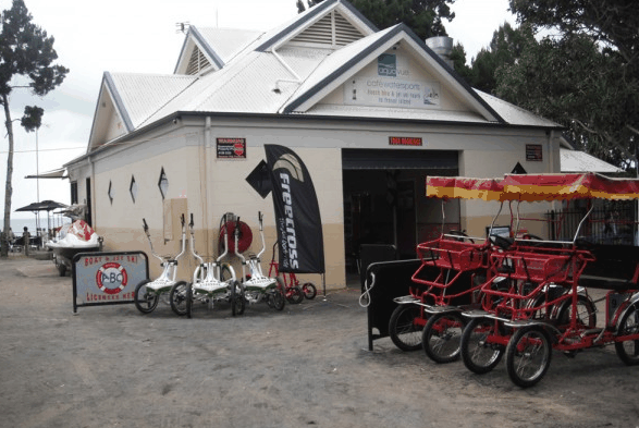 Aquavue Cafe Watersports - Sydney Resort 3