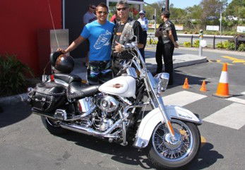 Wildfire Tours - Sydney 4u 3