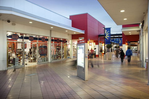 Harbour Town Adelaide - Sydney Resort 4