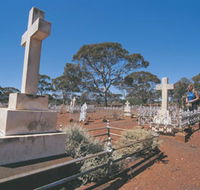 Coolgardie Cemetery - Sydney 4u