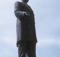 Piesse Memorial Statue - Accommodation Sydney