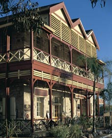 Bill Sewell Complex - Sydney 4u 0