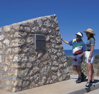 Potshot Monument - Sydney 4u