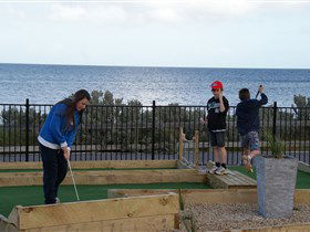 Port Vincent Putt Putt - Accommodation Sydney 0