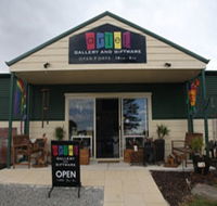 Artel Gallery and Giftware - Accommodation Sydney