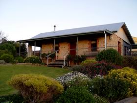 Tim Gramp Wines - Accommodation Sydney 0